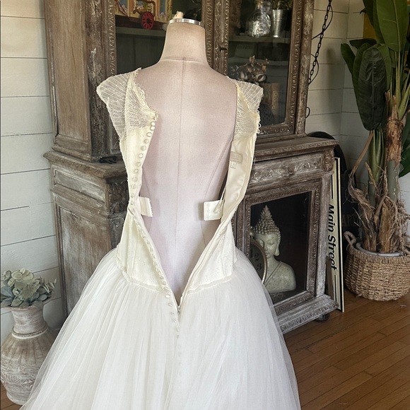 Zac Posen Truly Ivory Lace and Tulle Ballgown WEDDING DRESS NEW 6 - Picture 7 of 9
